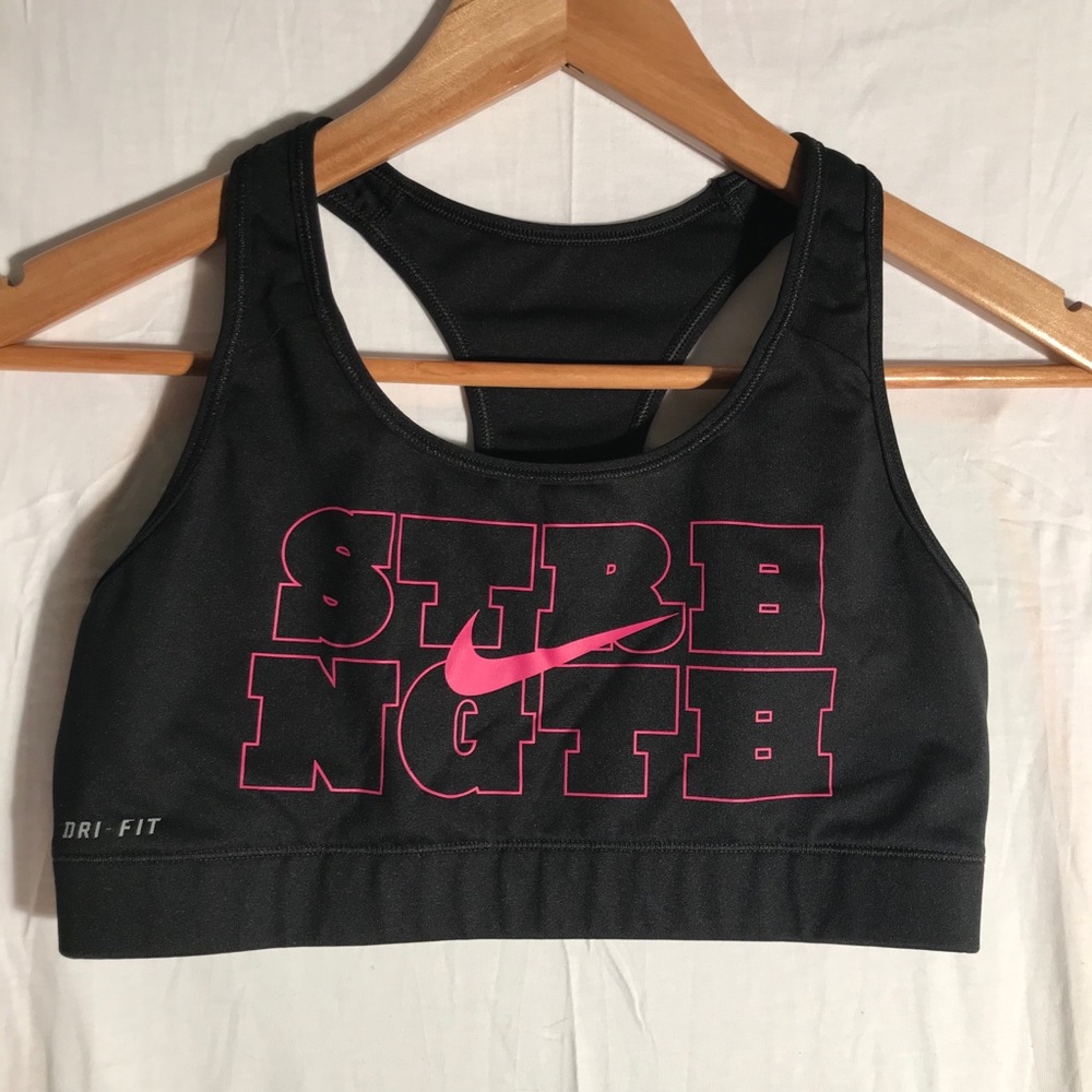 Nike sports bra small